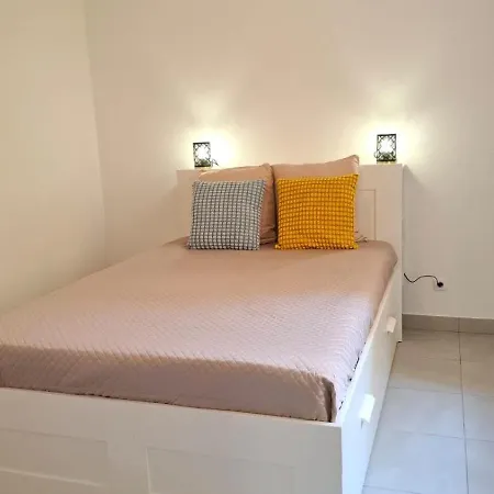 Beautiful 43m2 With Two Double Beds Everything Nearby * Nizza